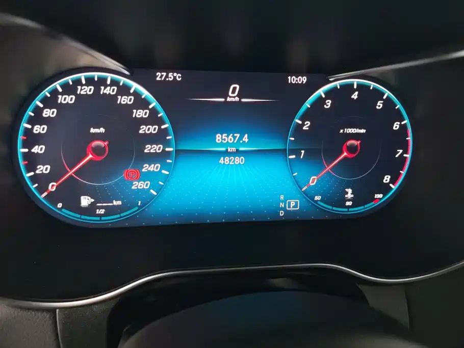 Mercedes-Benz GLC Coupe 2023 2023 Facelift GLC 300 4MATIC Coupe SUV