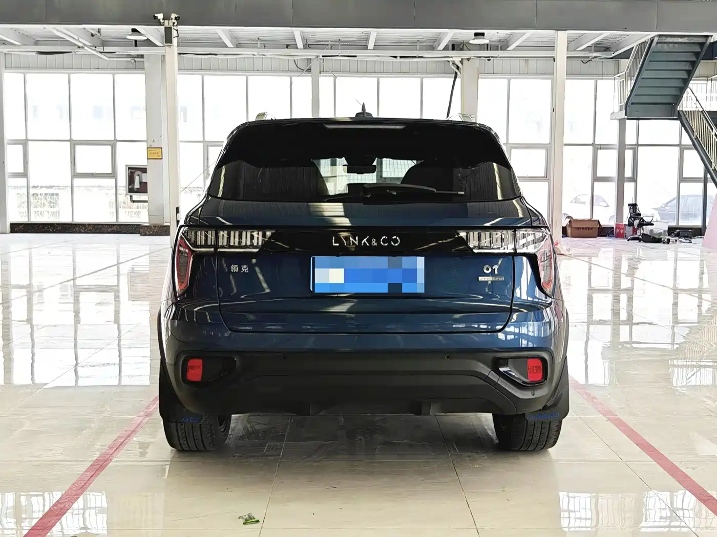 Lynk & Co 01 2019 2.0T 2WD Pro Edition China V фото 5