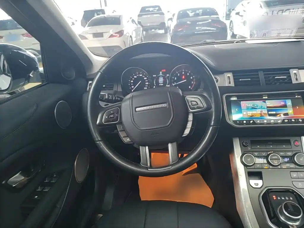 Land Rover Range Rover Evoque 2017 2018 240PS SE Smart Edition