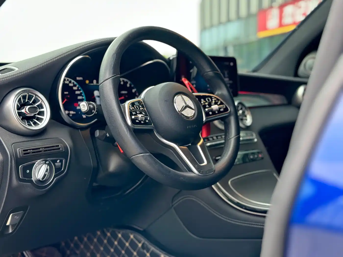 Mercedes-Benz GLC Coupe 2021 GLC 300 4MATIC Coupe SUV фото 10