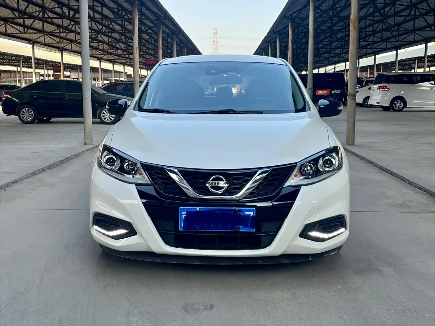 Nissan Tiida, миниатюра 2