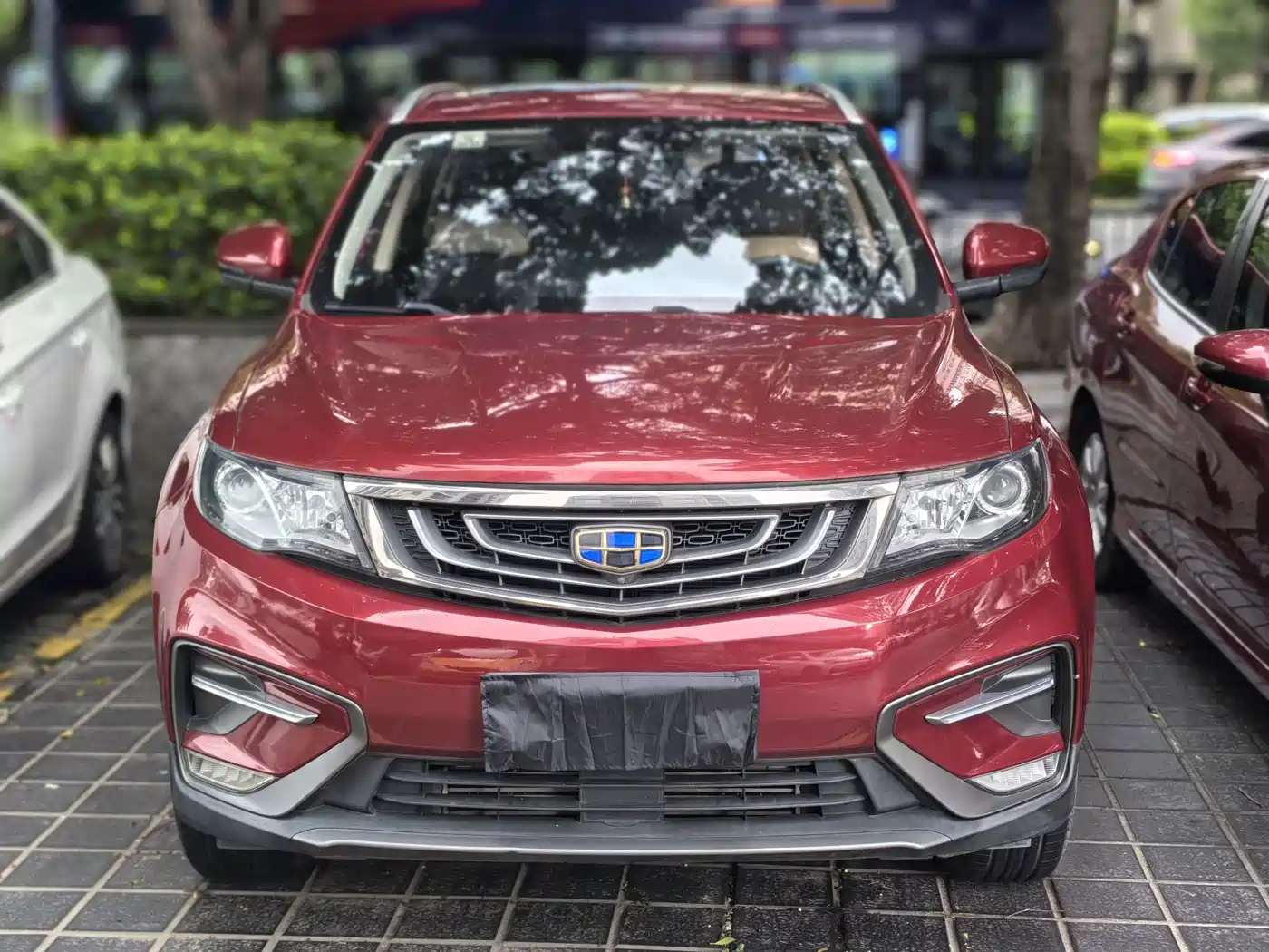 Photo 2 - Geely Boyue