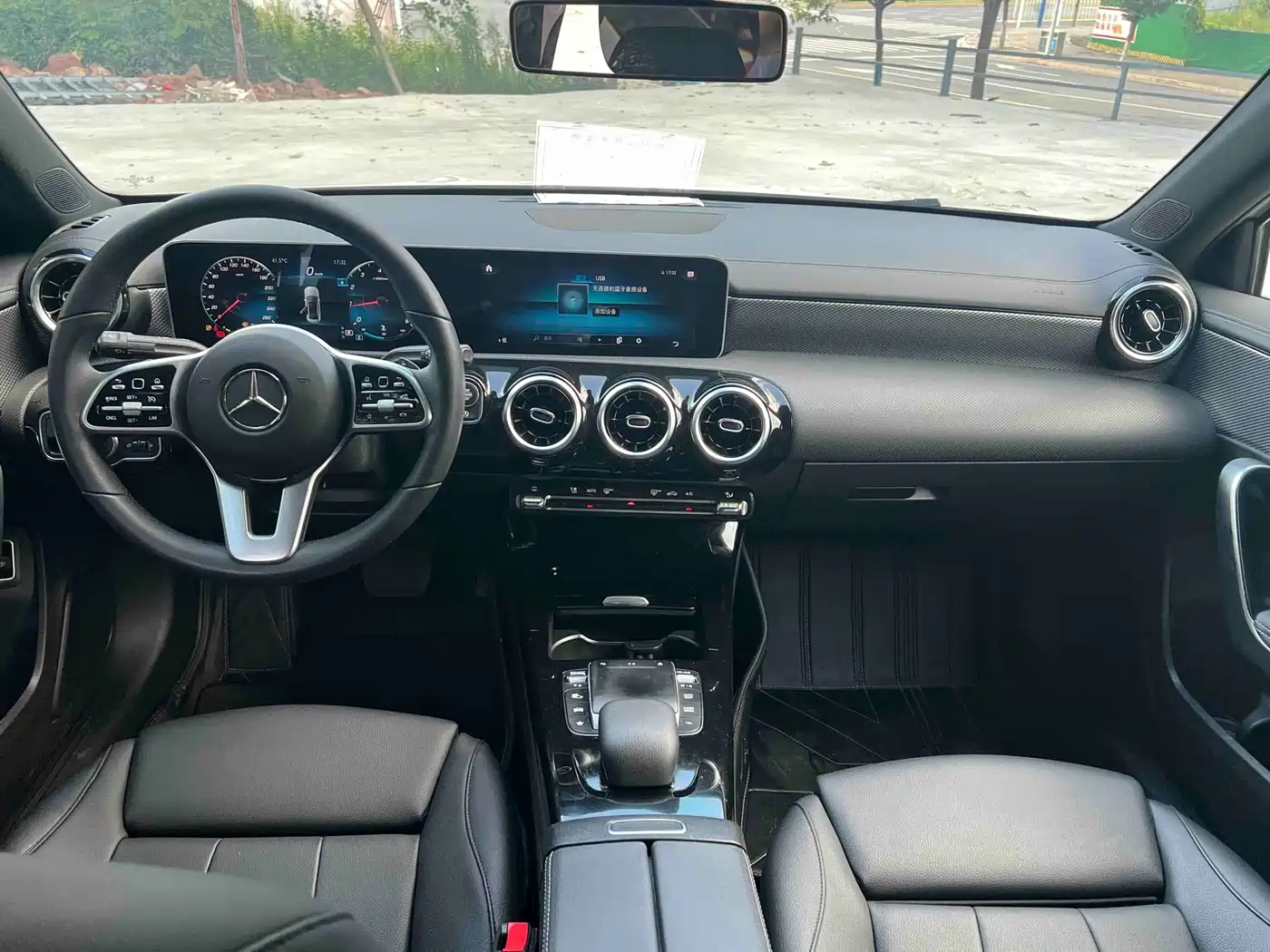 Фото 9 - Mercedes-Benz A-Class