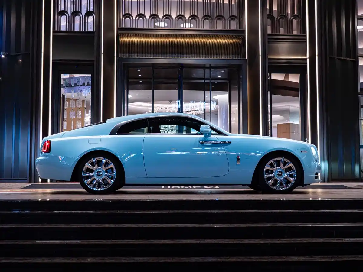Фото 3 - Rolls-Royce Wraith