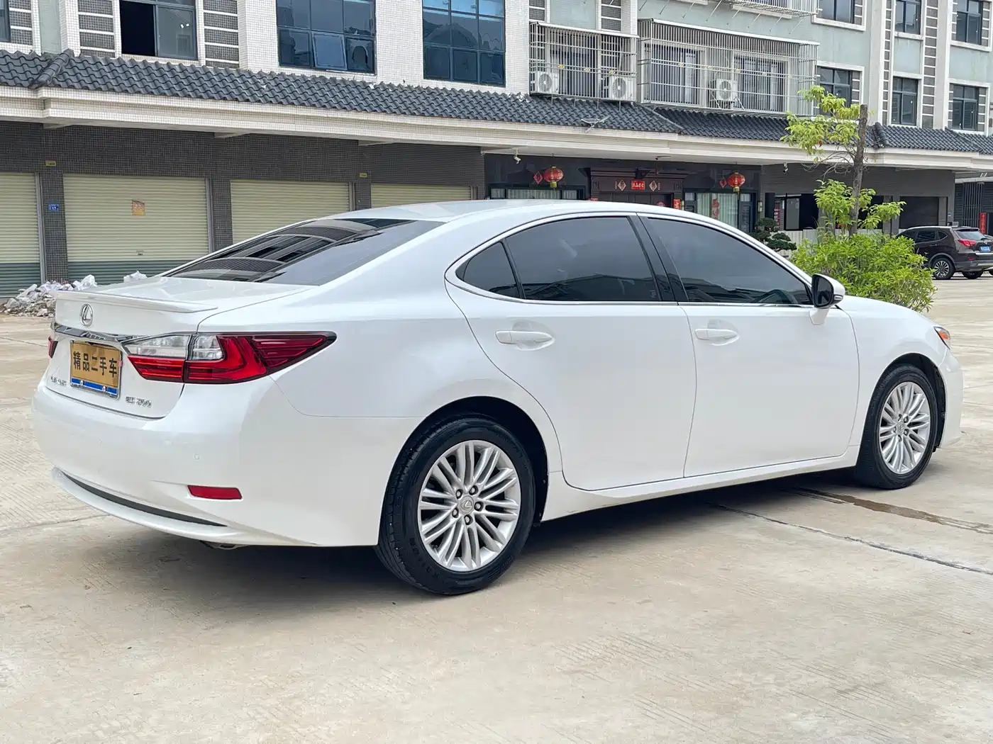 Lexus ES 2015 200 Elite Edition фото 6