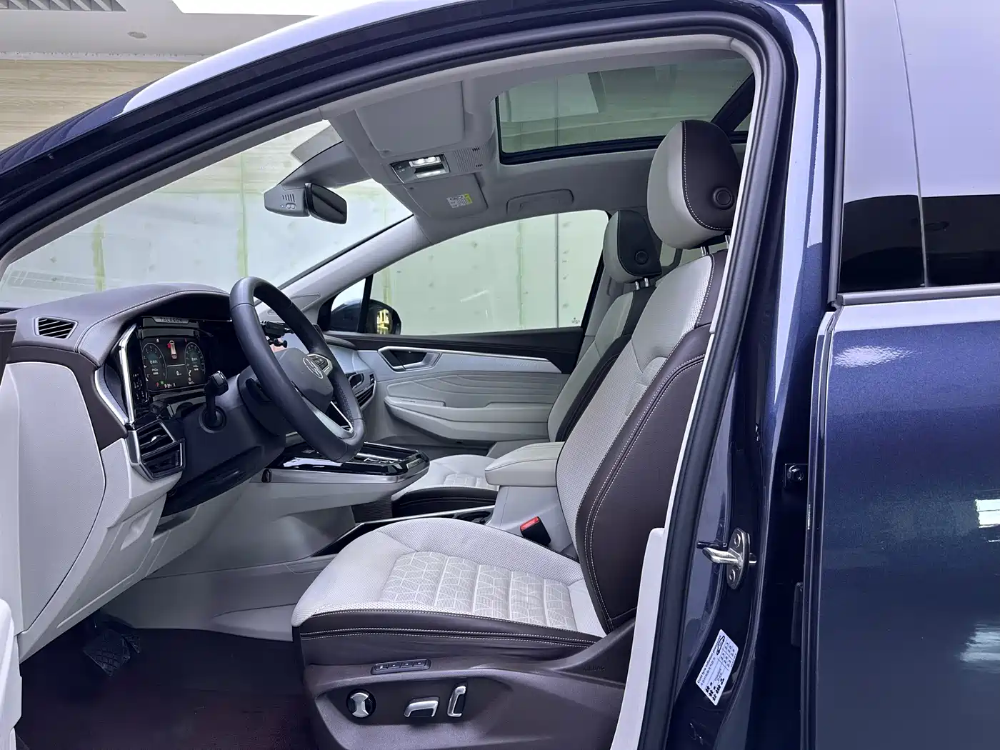 Volkswagen Talagon 2022 380TSI 4WD Luxury Premium Pro Edition 7-Seater фото 8