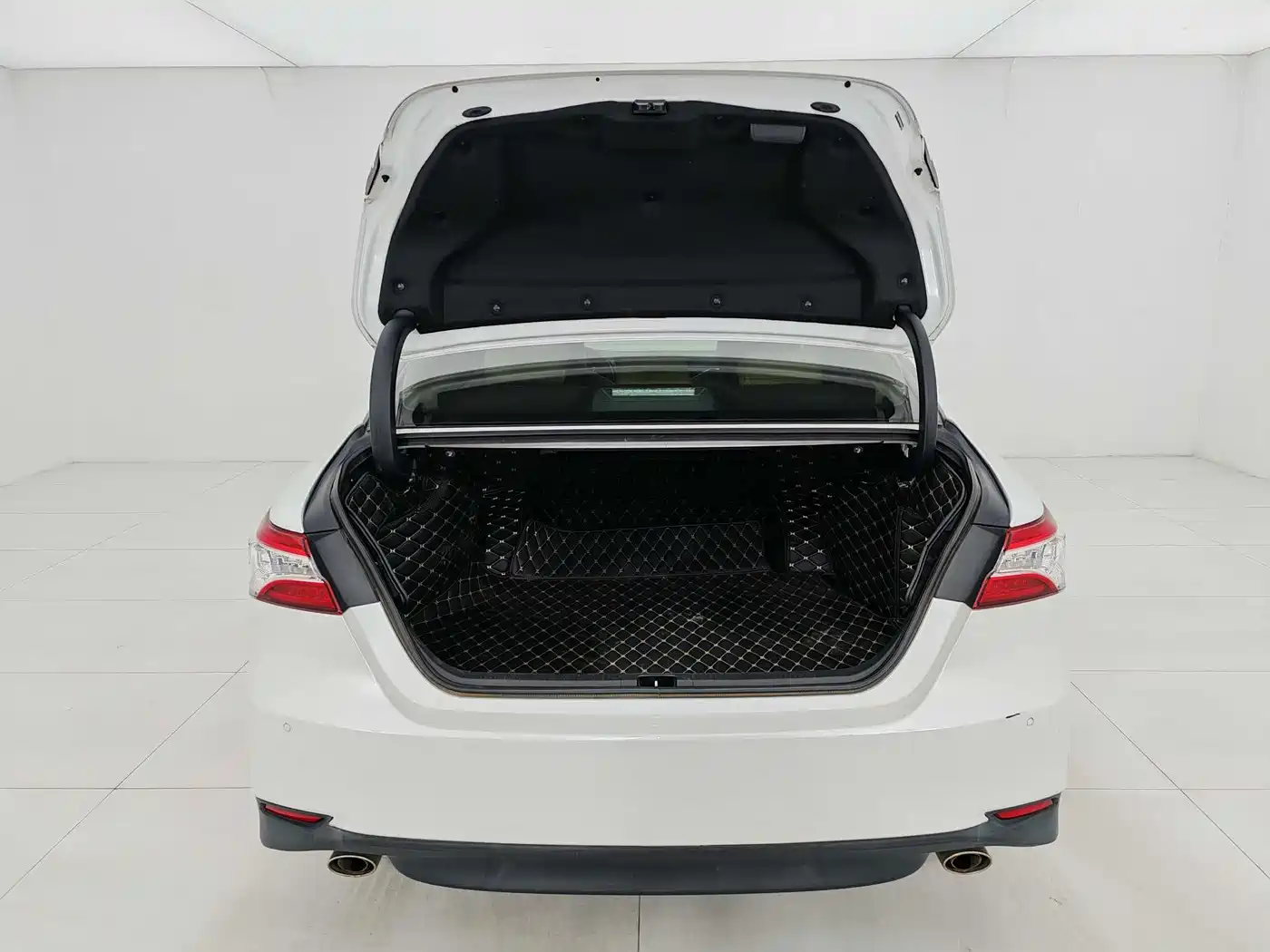 Toyota Camry 2019 2.0G Luxury (China V) фото 16