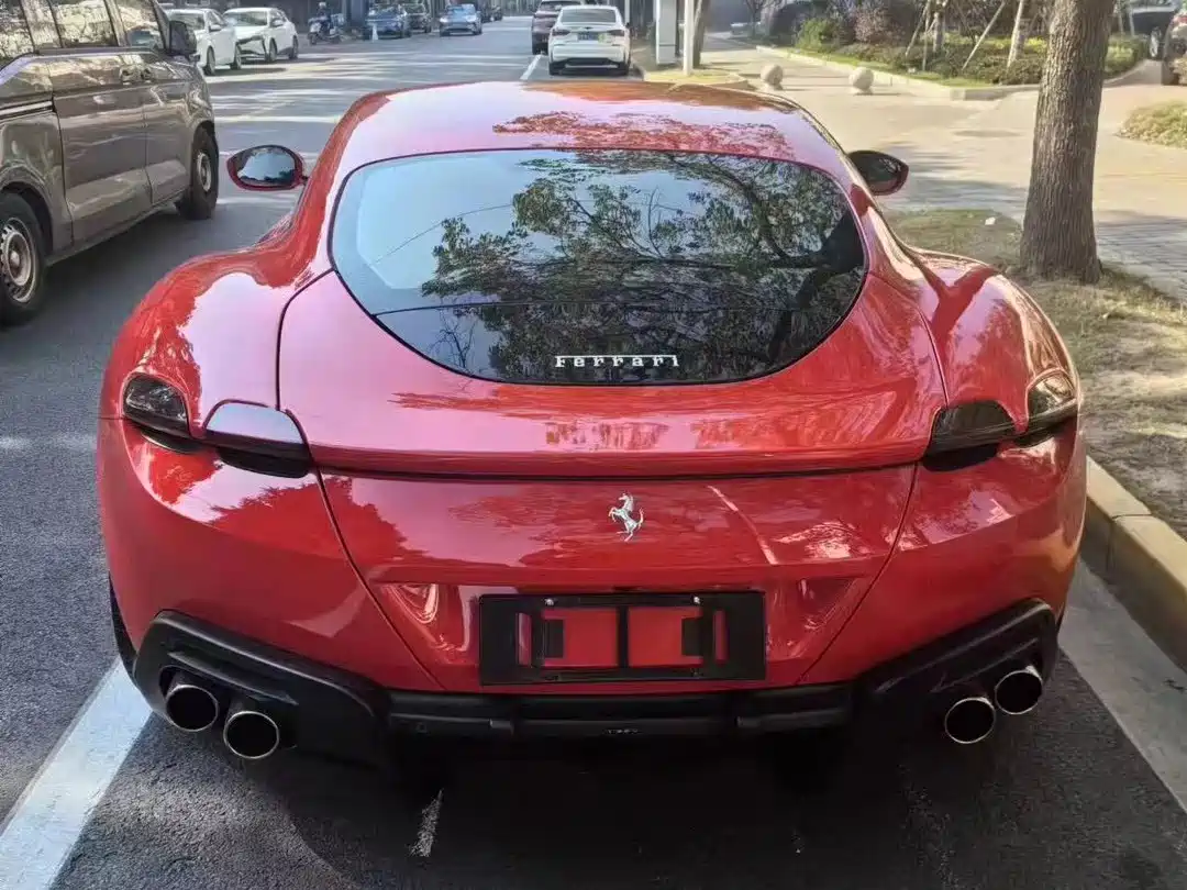 Ferrari Roma 2021 2020 3.9T V8