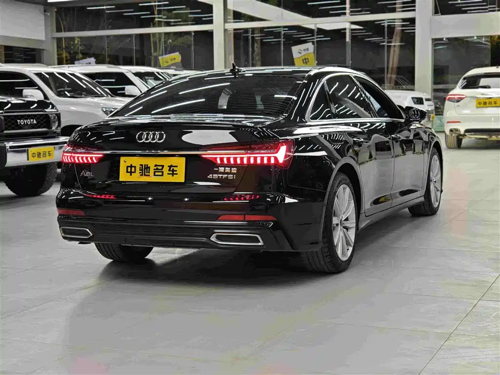 Audi A6L 2022 45 TFSI Premium Dynamic фото 7