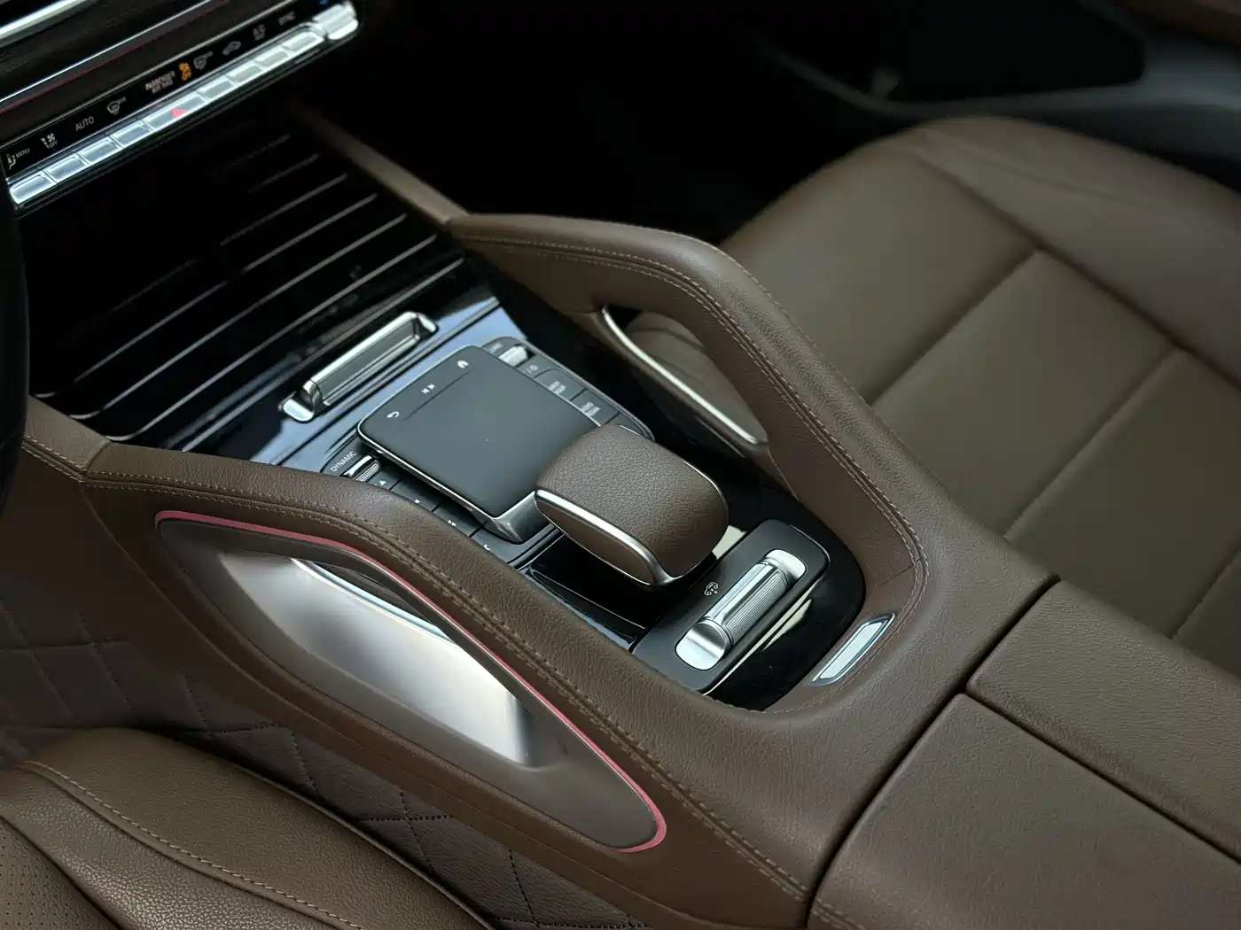 Mercedes-Benz GLE 2024 Facelift GLE 350 4MATIC Fashion фото 19