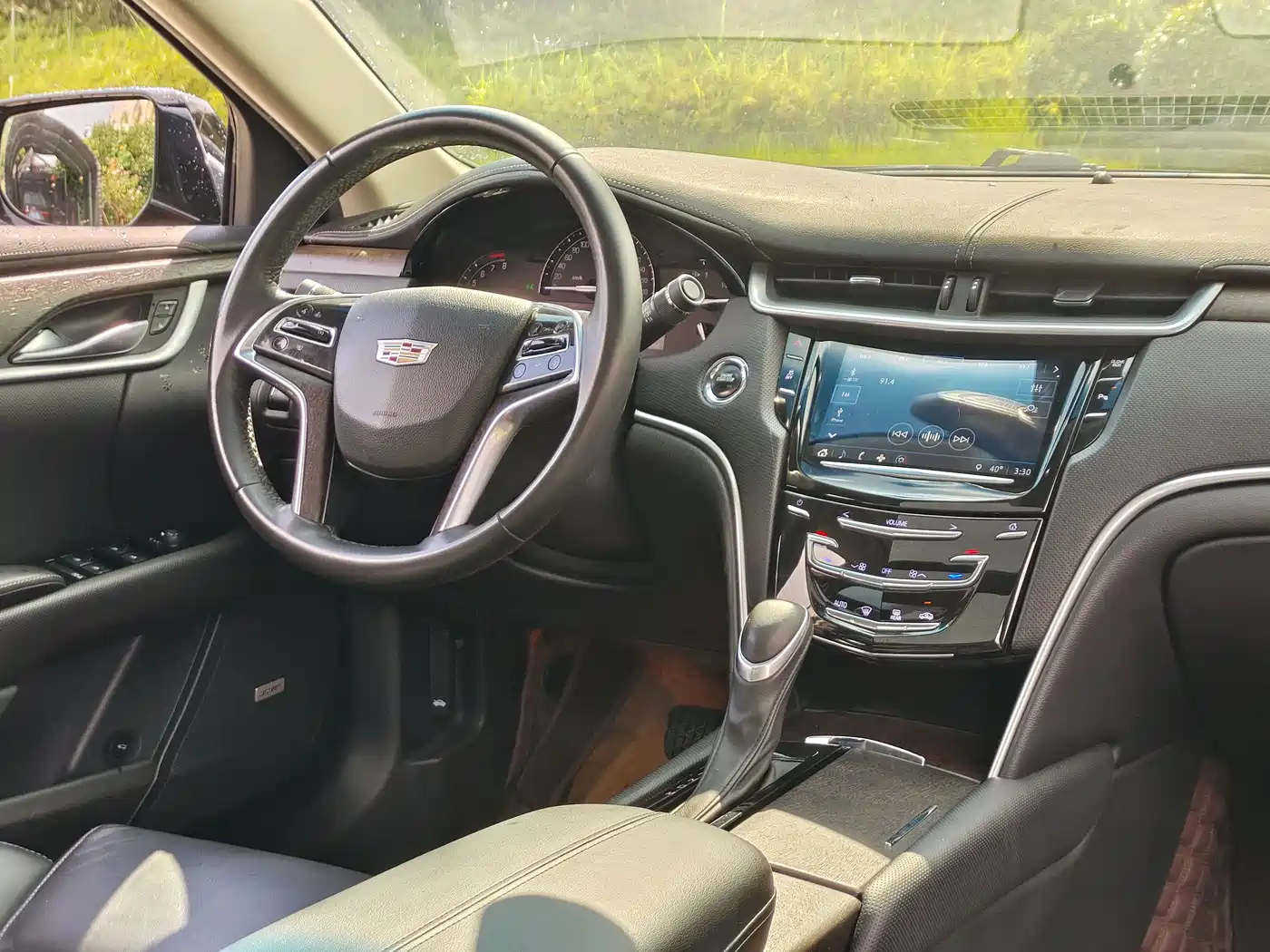 Photo 7 - Cadillac XTS