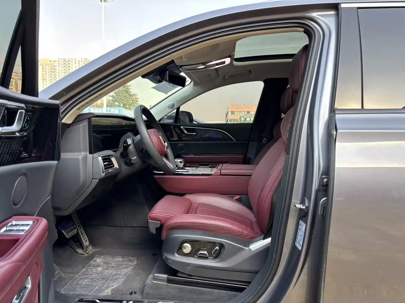 Hongqi E-HS9 2022 690km Qi Xiang Edition (6-seater) фото 8