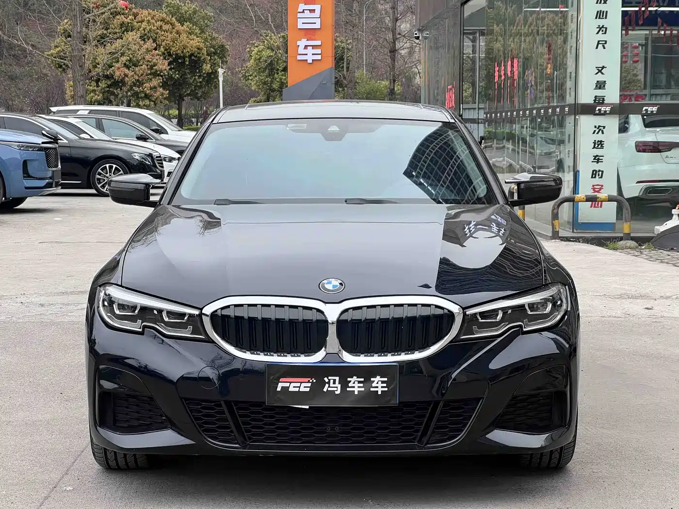 BMW 3 SERIES
