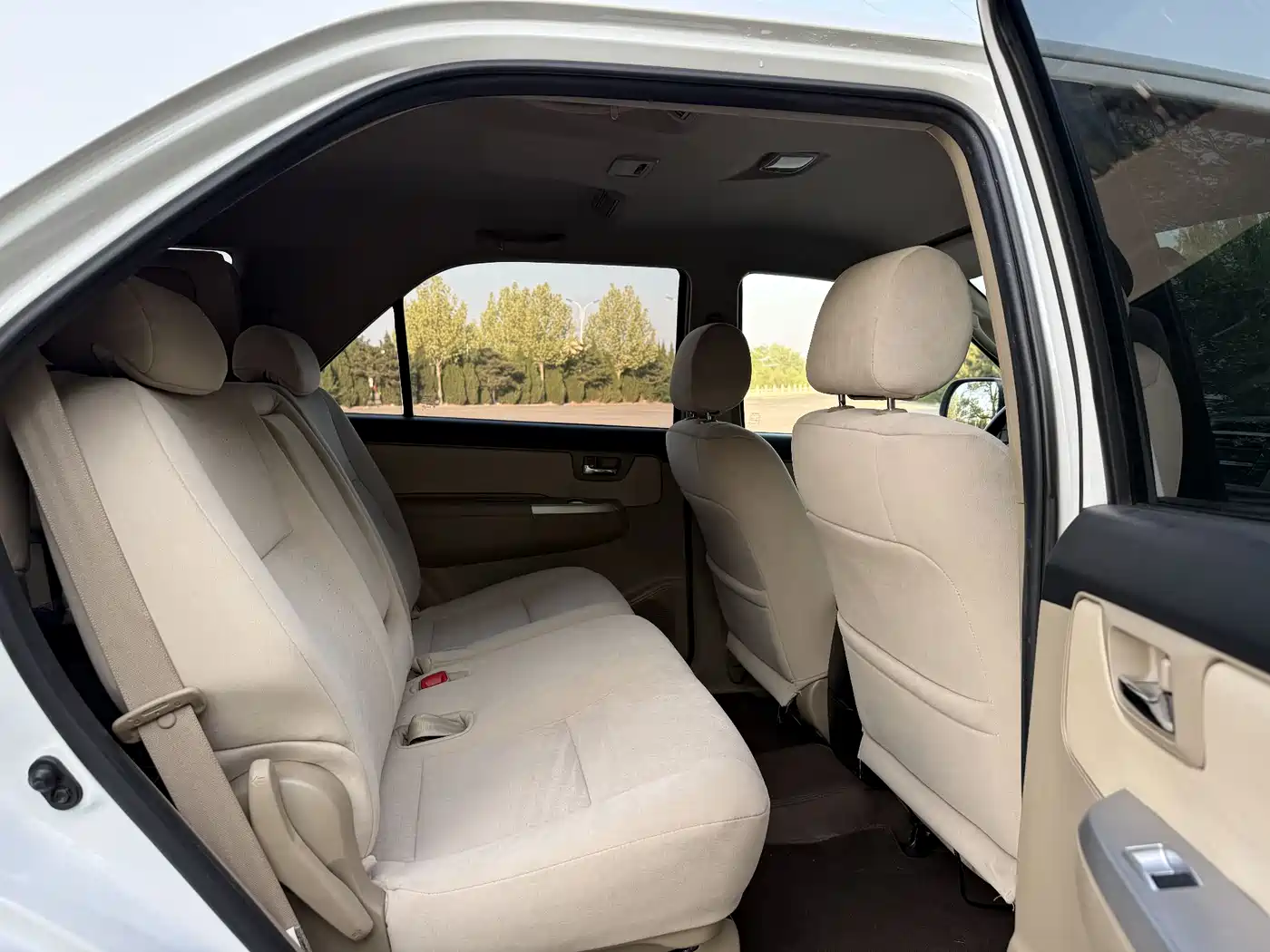 Toyota Fortuner 2016 2.7L Middle East Edition фото 12