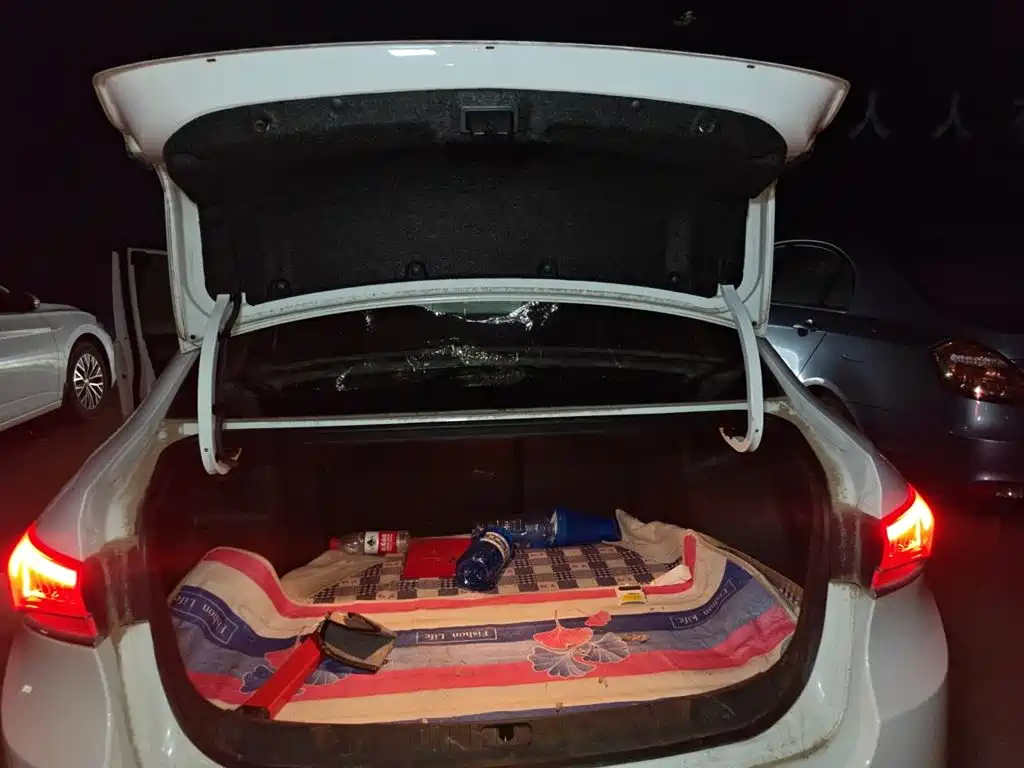 Buick Excelle 2019 18T Auto Connected Elite China VI фото 16