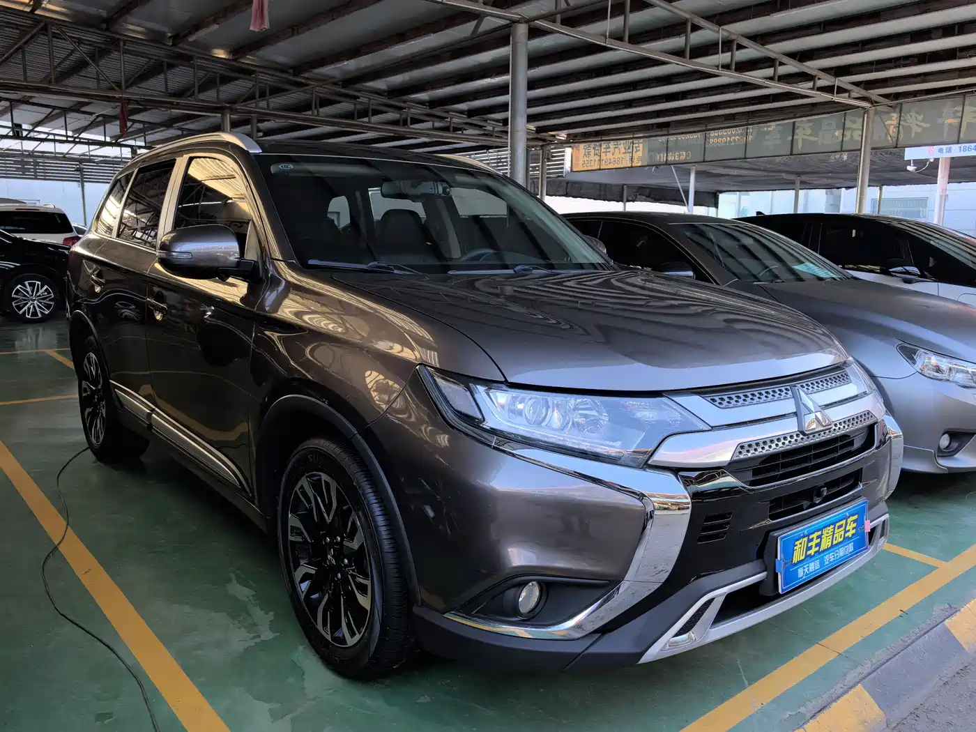 Mitsubishi Outlander 2019 2.0L 2WD Enjoy 5-Seater China VI фото 3