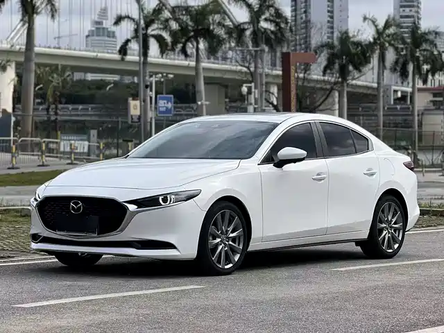 MAZDA 3 ANGKESAILA