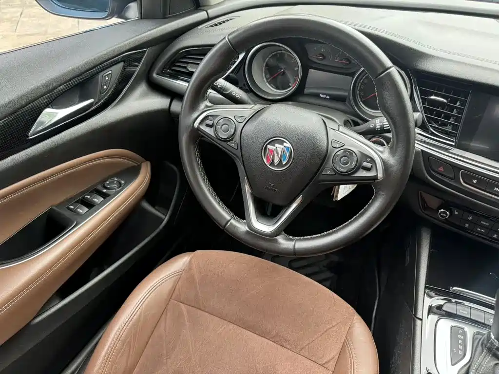 Фото 7 - Buick Regal