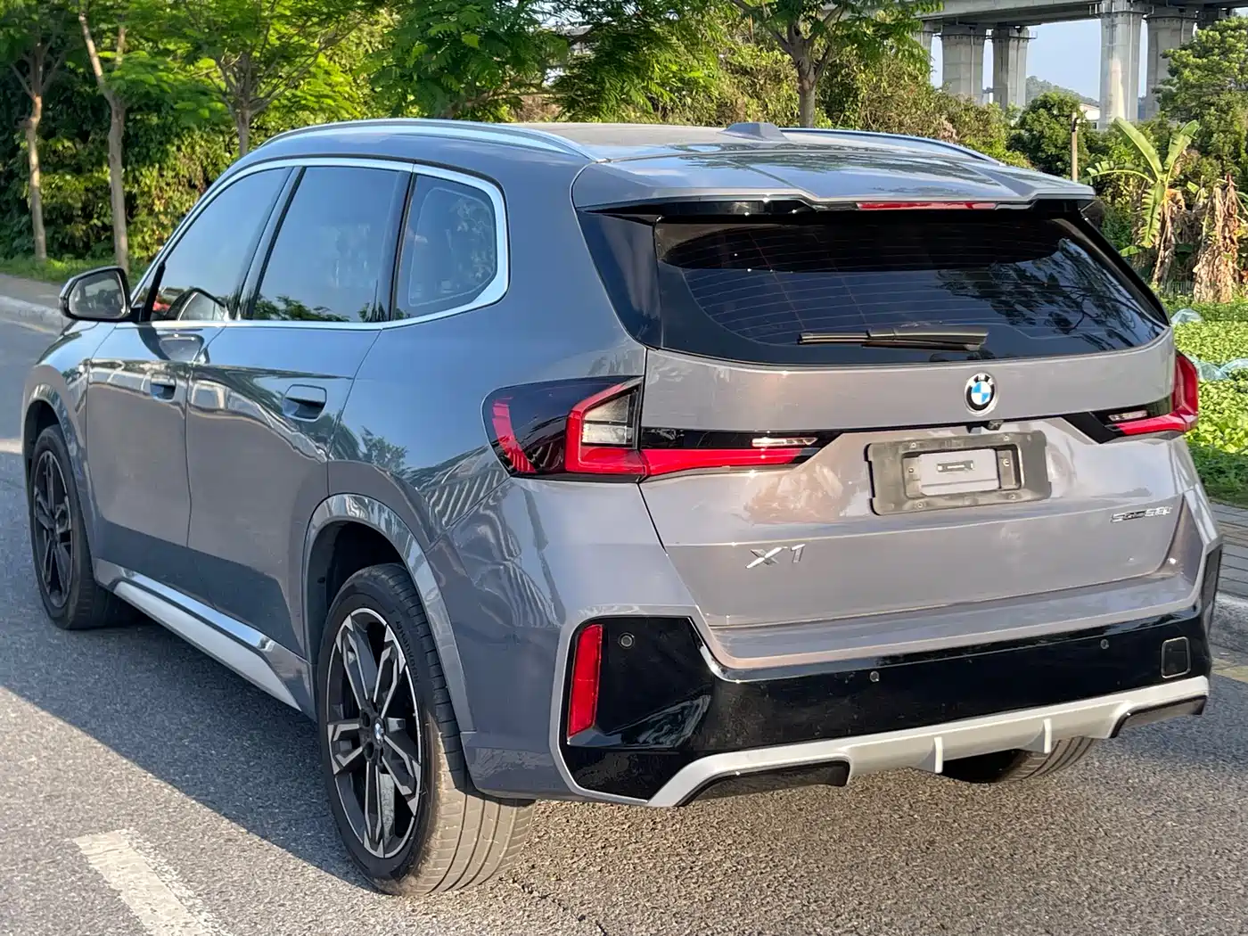BMW X1 2024 sDrive25Li M Sport Package фото 4