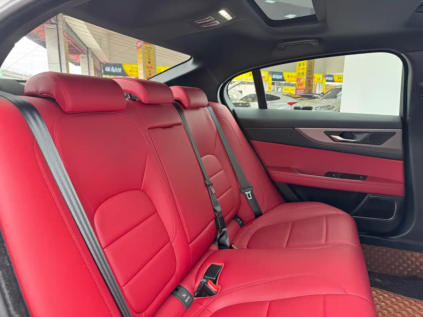 JAGUAR XEL