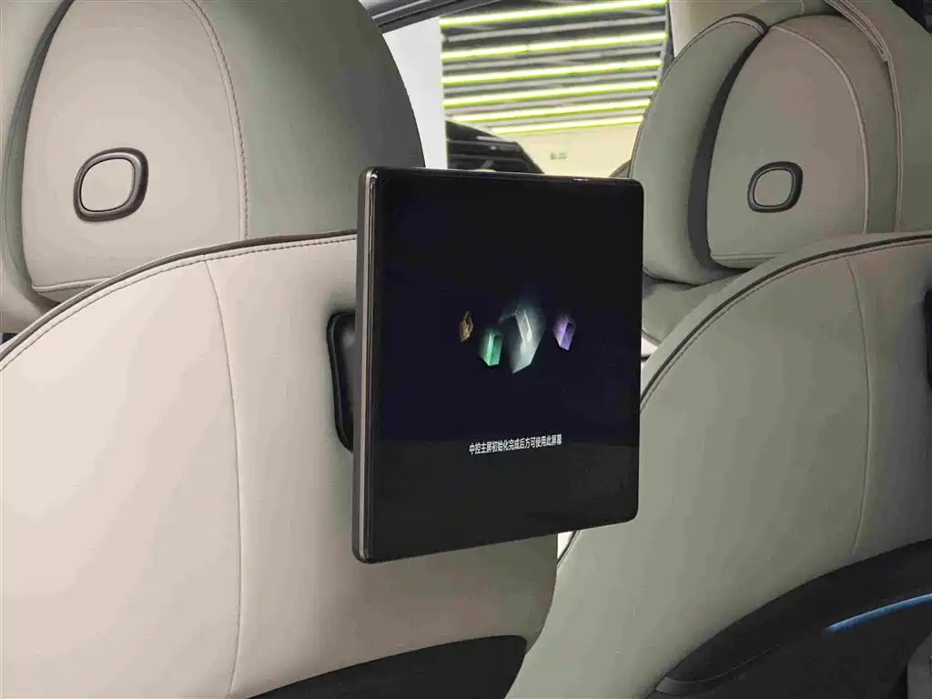 Denza D9 2023 2022 DM-i 970 AWD Flagship