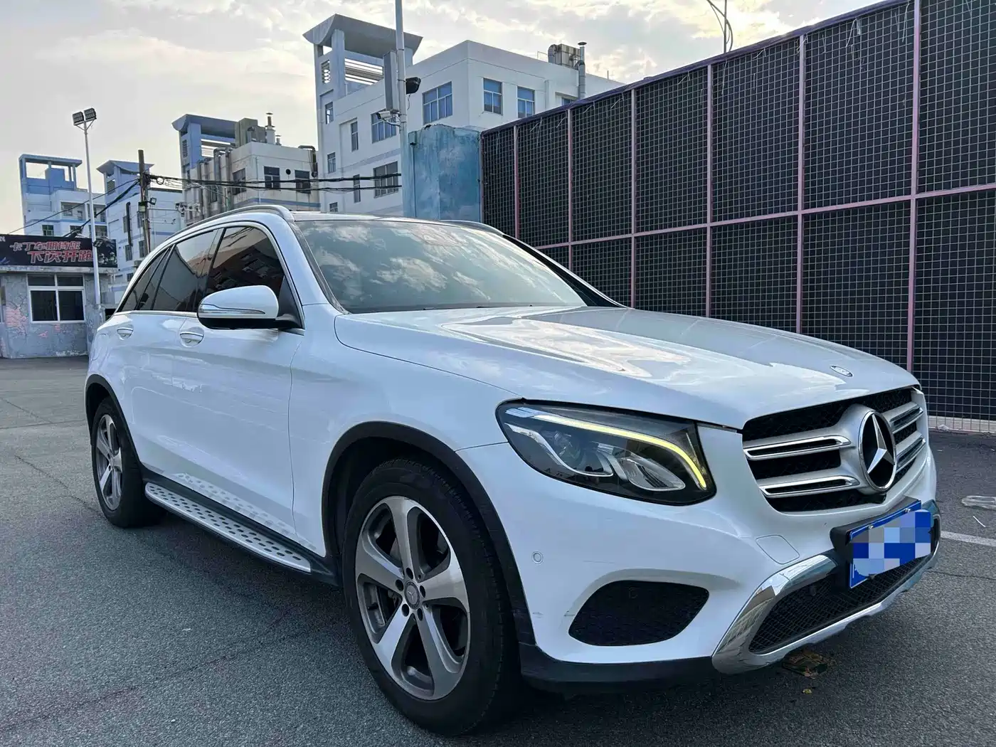Mercedes-Benz GLC 2016 GLC 260 4MATIC Luxury фото 2
