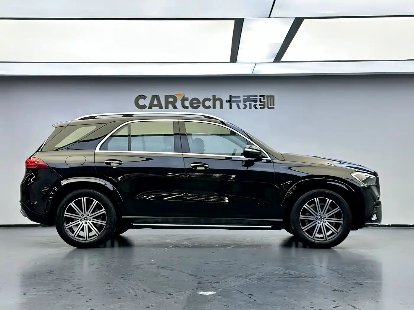 Mercedes-Benz GLE 2024 Facelift GLE 350 4MATIC Fashion фото 3