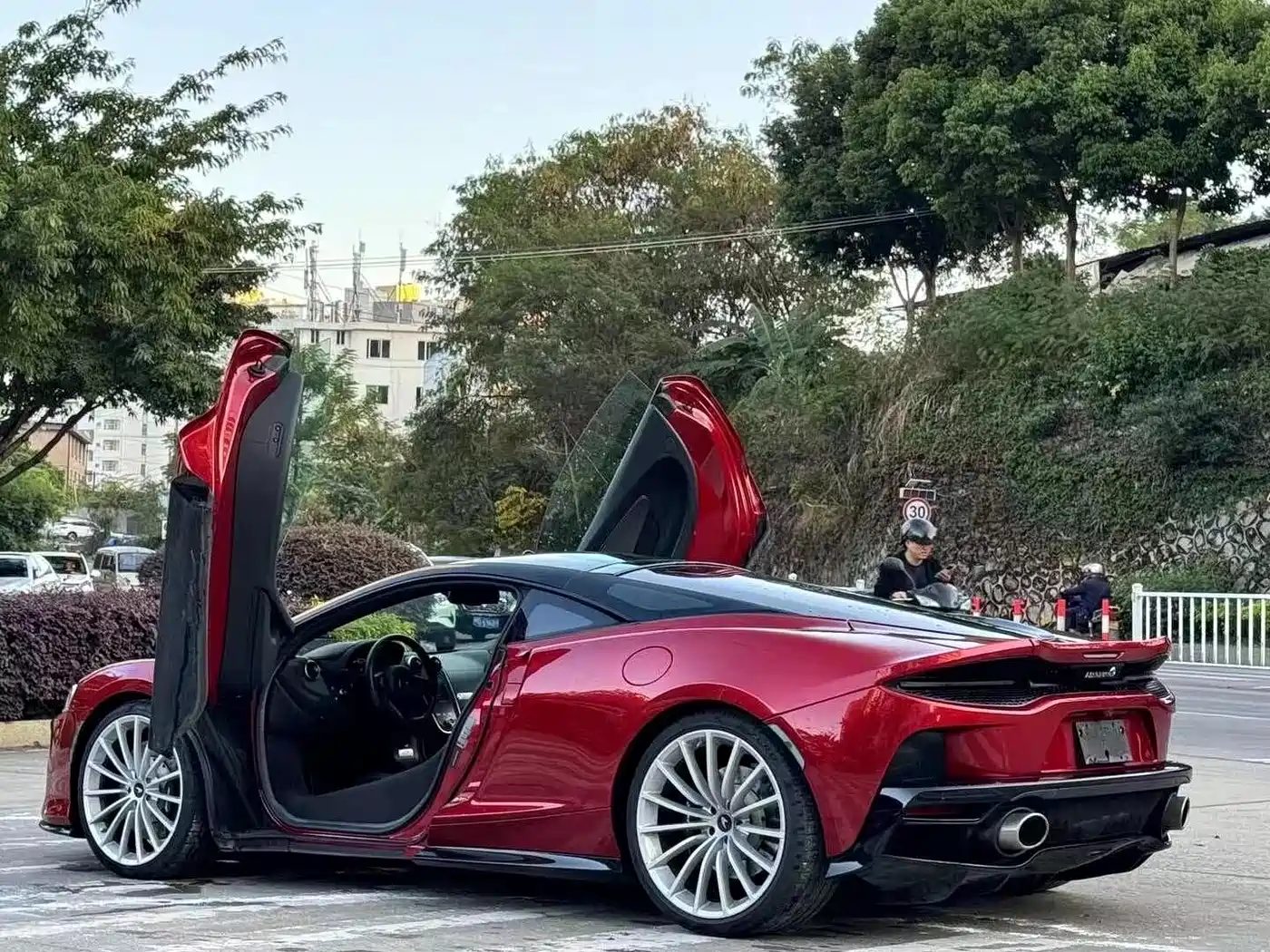McLaren GT 2019 4.0T Standard фото 5