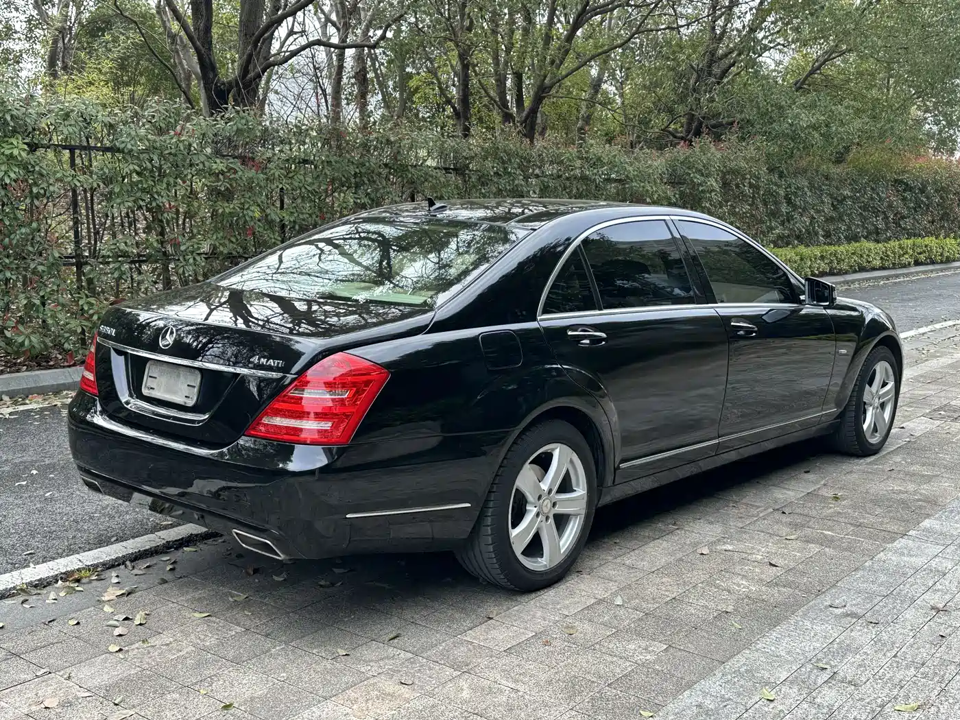 Mercedes-Benz S-Class 2011 S 350 L CGI 4MATIC фото 4