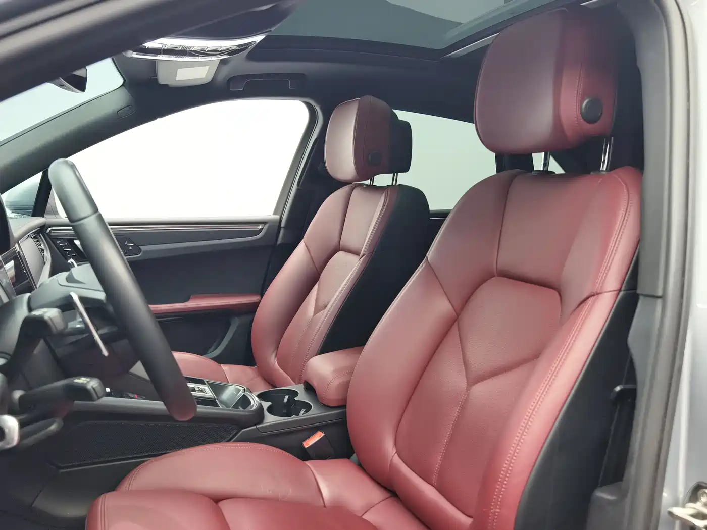 Porsche Macan 2022 Macan 2.0T фото 13