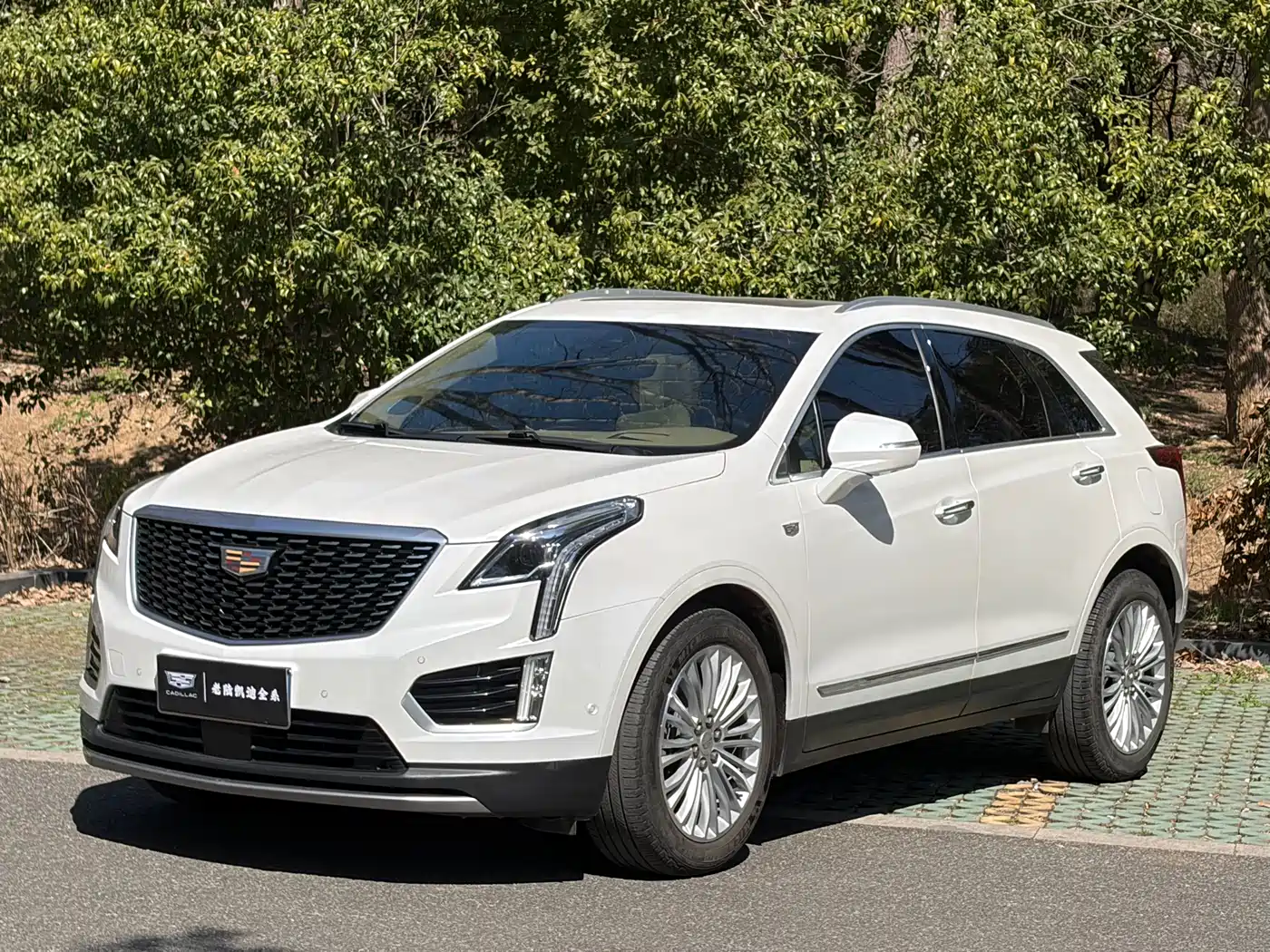 Cadillac XT5 2020 28T AWD Platinum Sport Edition