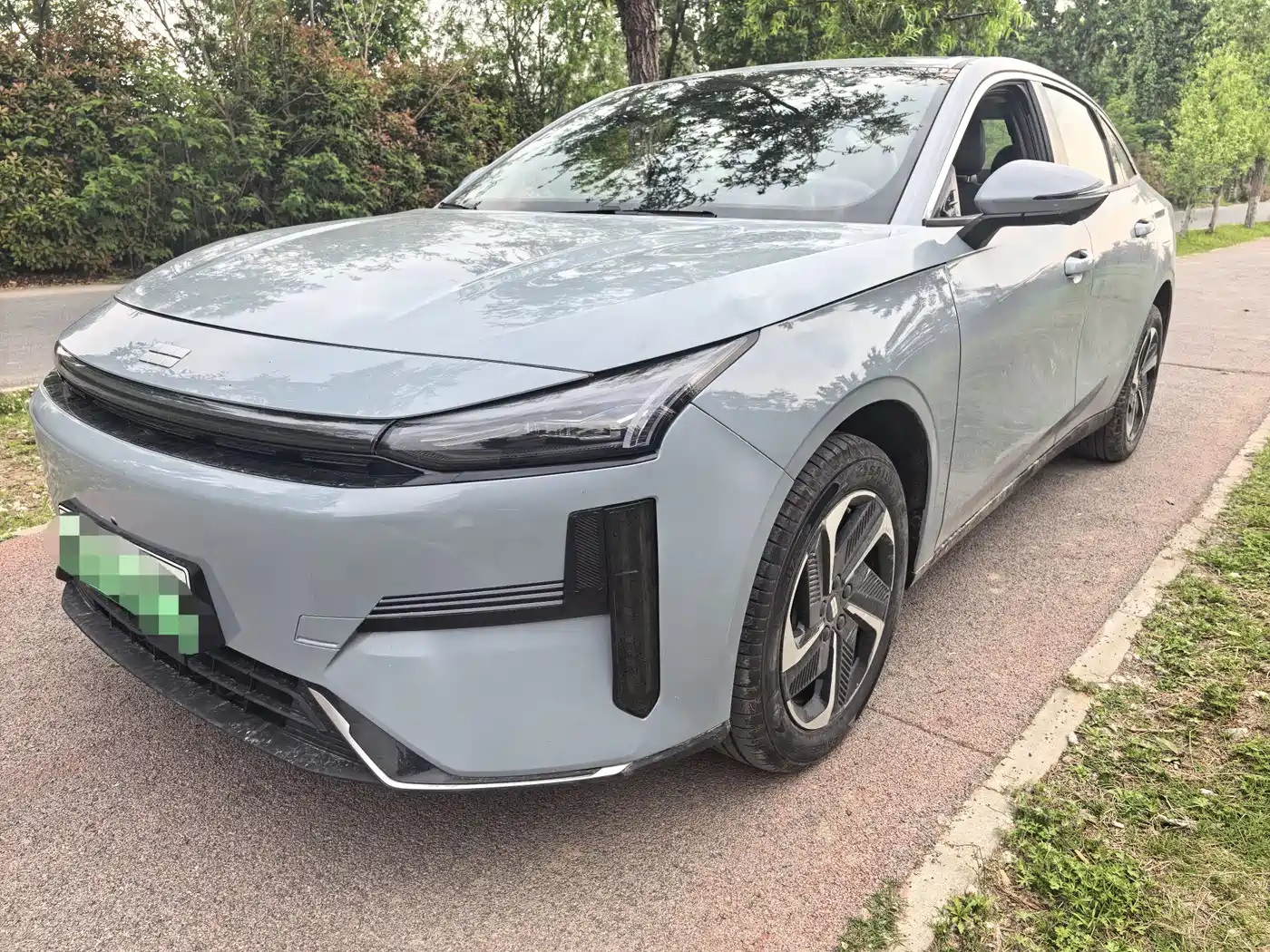 Geely Galaxy Galaxy L6 2025 EM-i 140km Explorer+ Edition