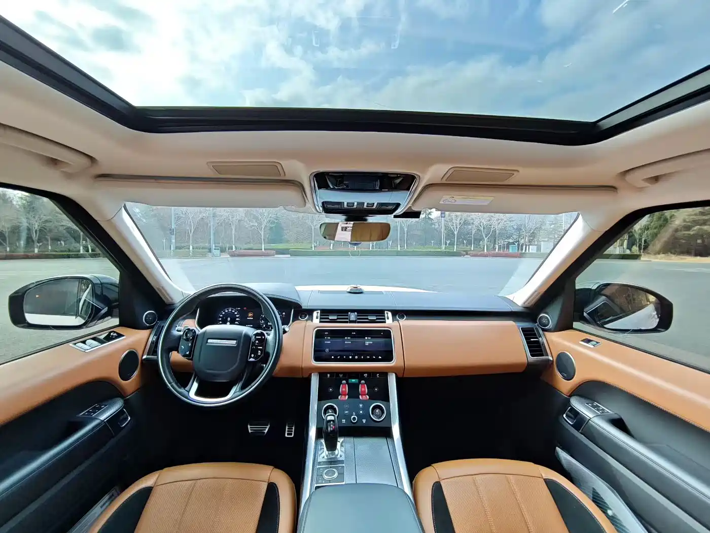 Land Rover Range Rover Sport 2021 3.0 L6 Gloss Black Edition фото 6