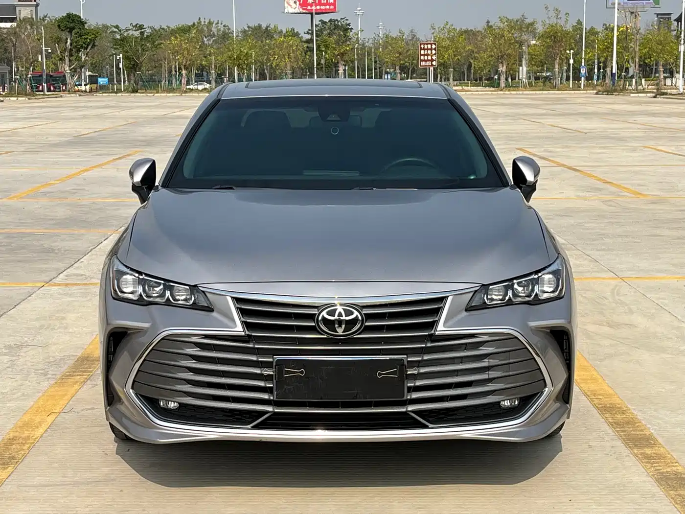 Toyota Avalon 2019 2.0L Luxury Edition (China VI) фото 2