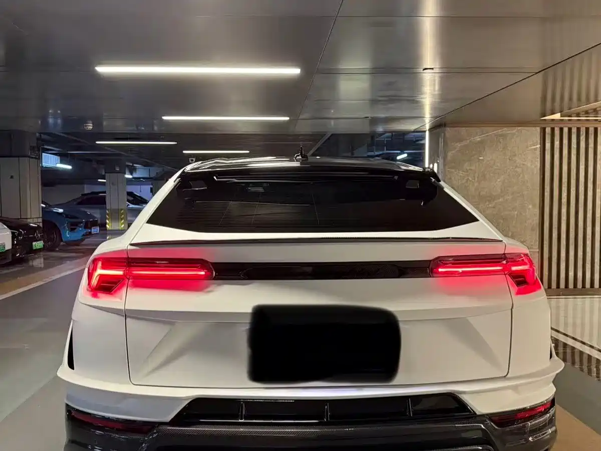 Lamborghini Urus 2023 2022 4.0T V8 Performante