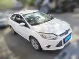 Фото 3 - Ford Focus