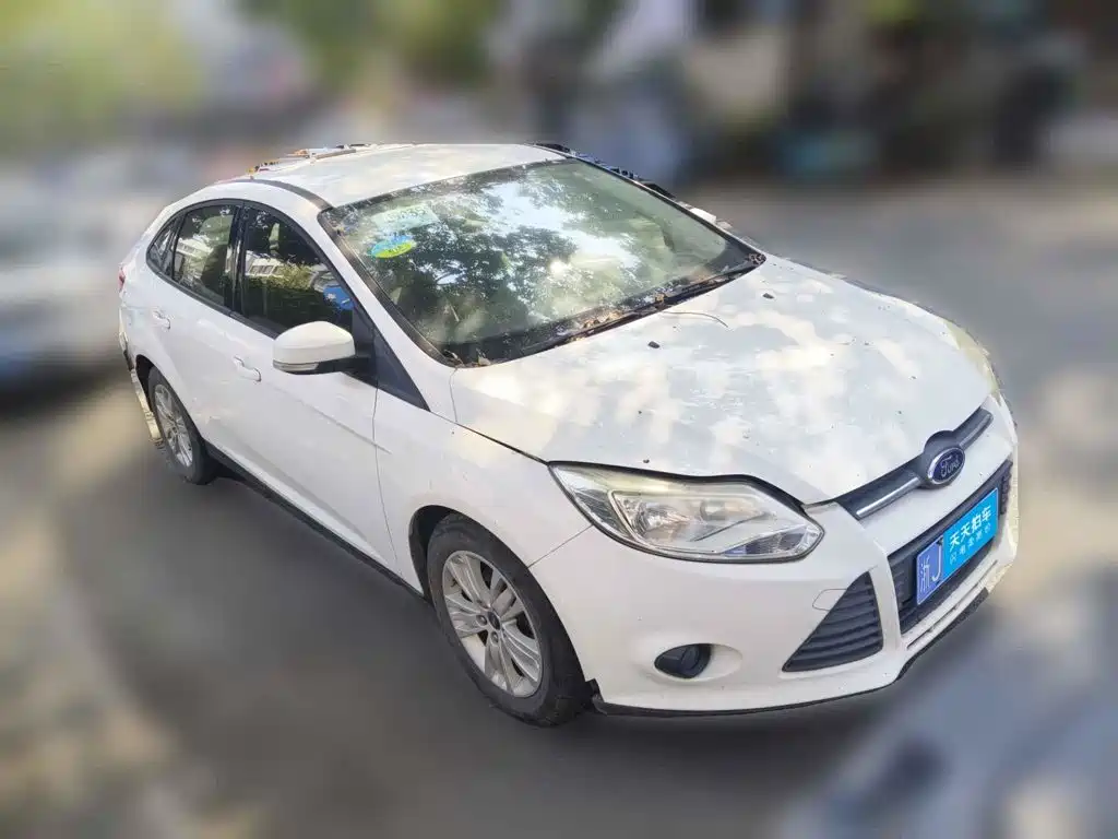 Фото 3 - Ford Focus