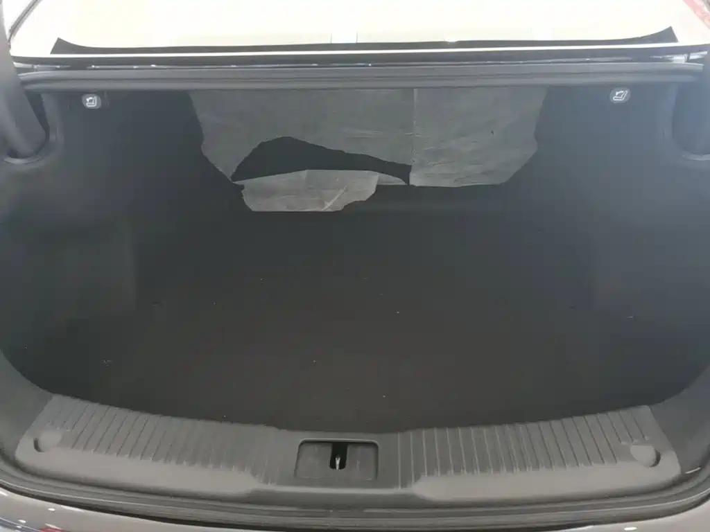 Hongqi H5 PHEV 2025 2025 130 Super Hybrid Edition