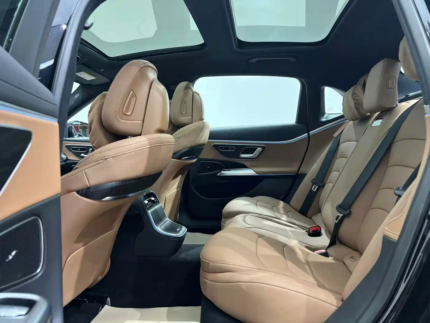 Mercedes-Benz E-Class 2026 2024 E 300 L Fashion