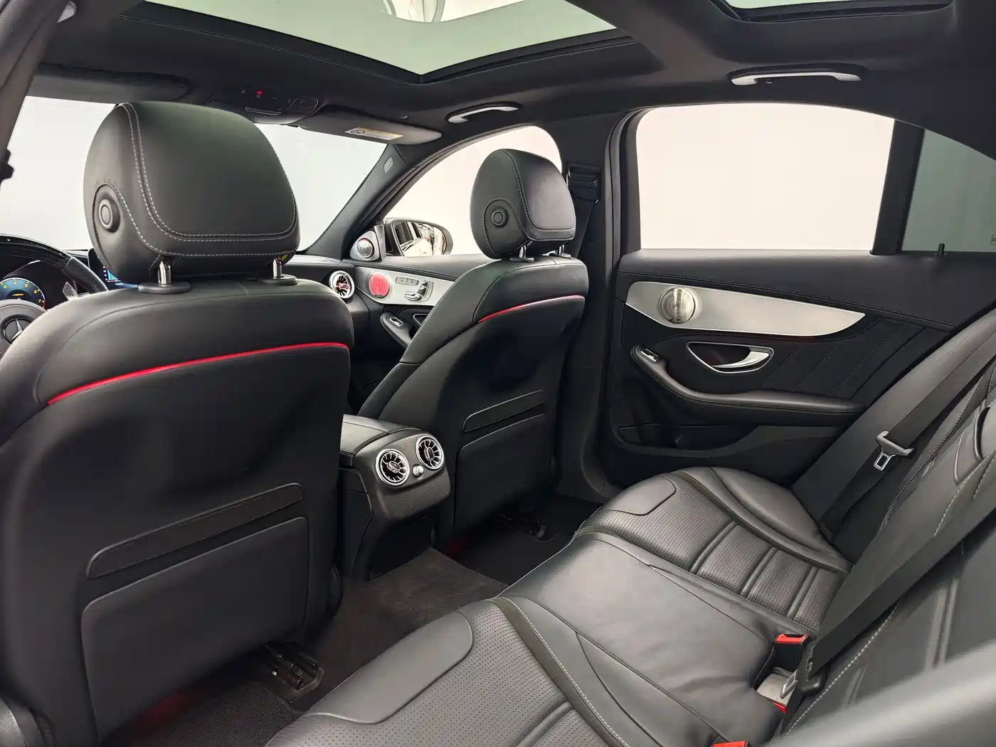 Mercedes-Benz C-Class AMG 2019 AMG C 63 фото 18