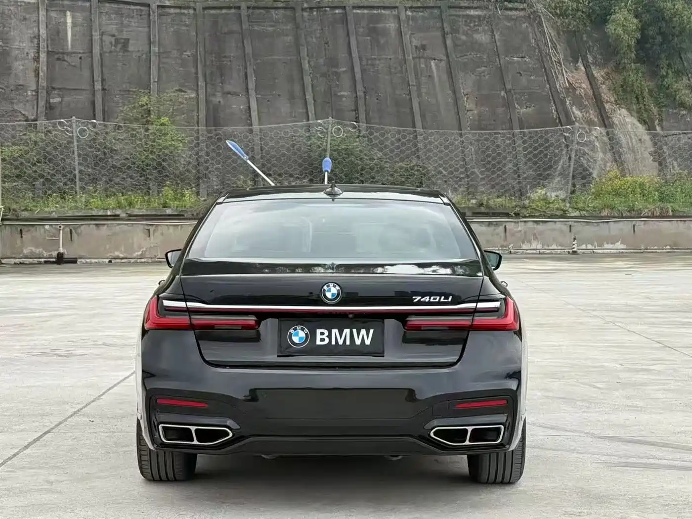 BMW 7 Series 2016 730Li Luxury фото 8