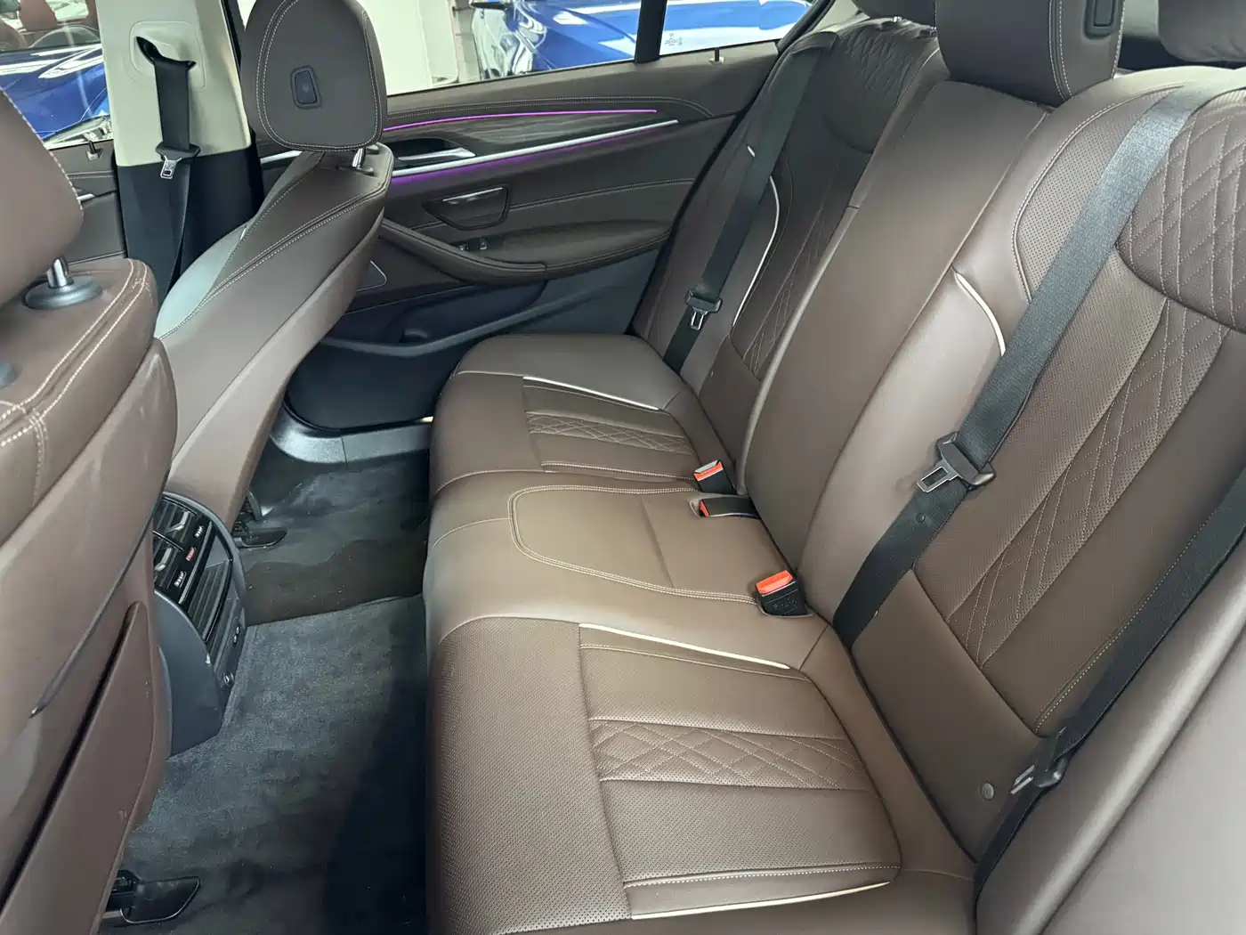BMW 5 Series 2022 530Li Leading Luxury Package фото 12