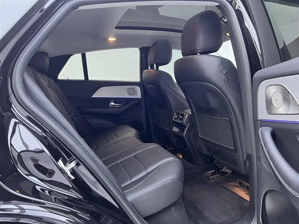 Mercedes-Benz GLE Coupe 2020 GLE 350 4MATIC Coupe SUV Fashion фото 25