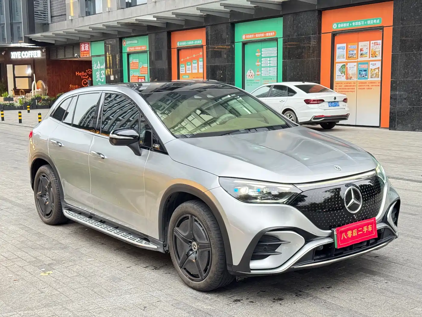 MERCEDES-BENZ EQE SUV