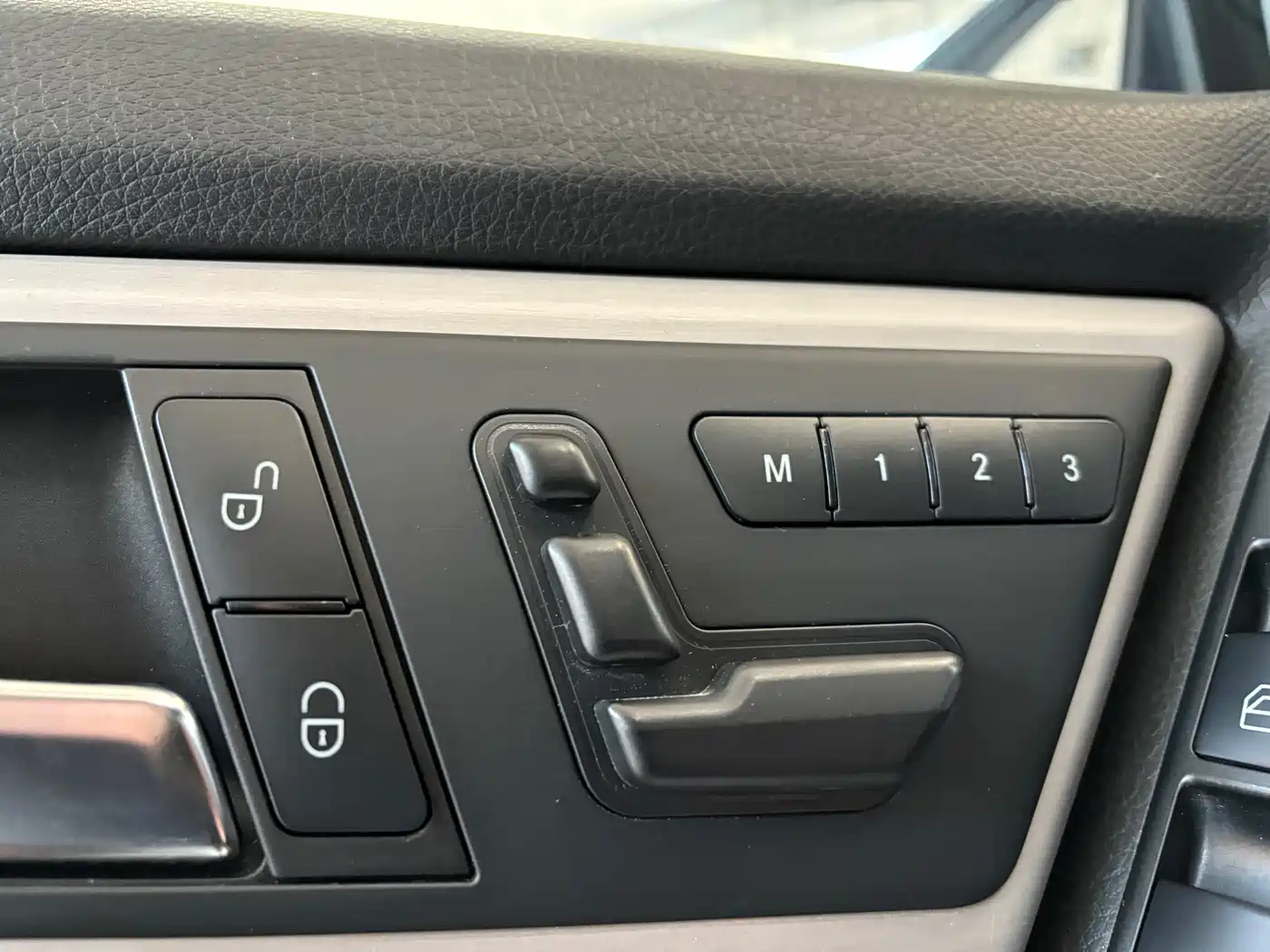 Mercedes-Benz GLK-Class 2014 GLK 200 Standard фото 11