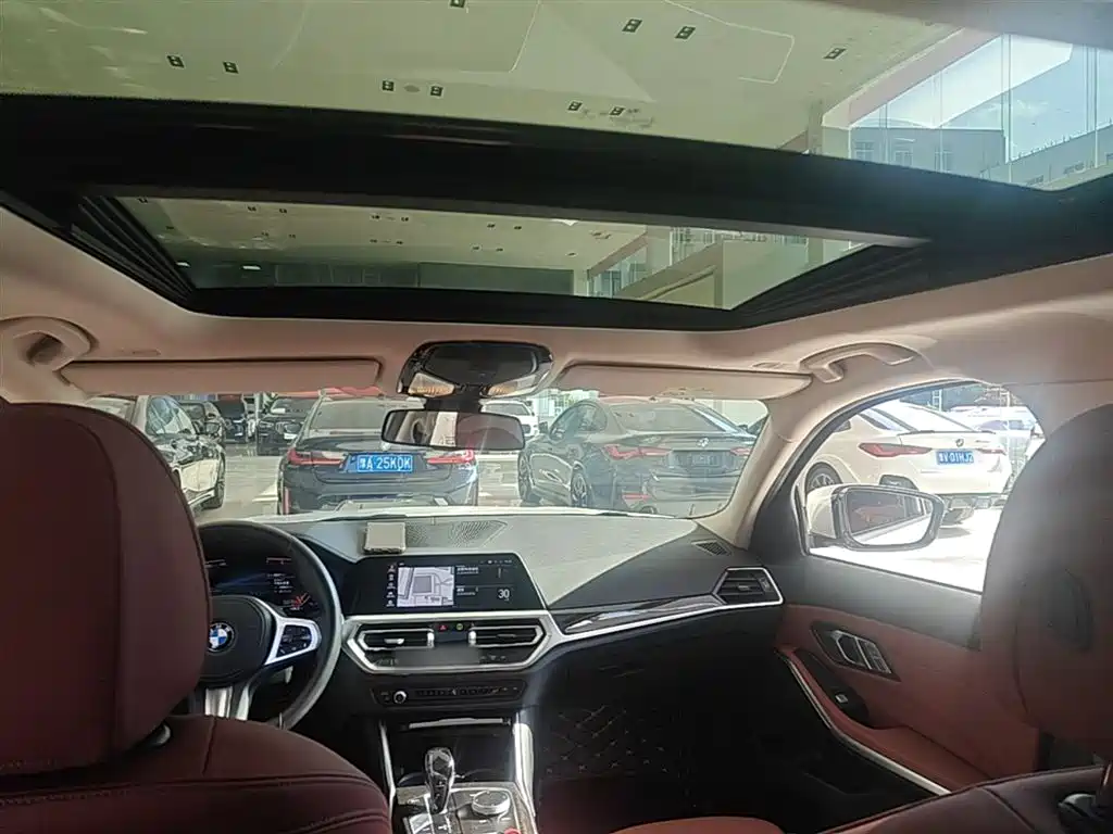 BMW 3-SERIES