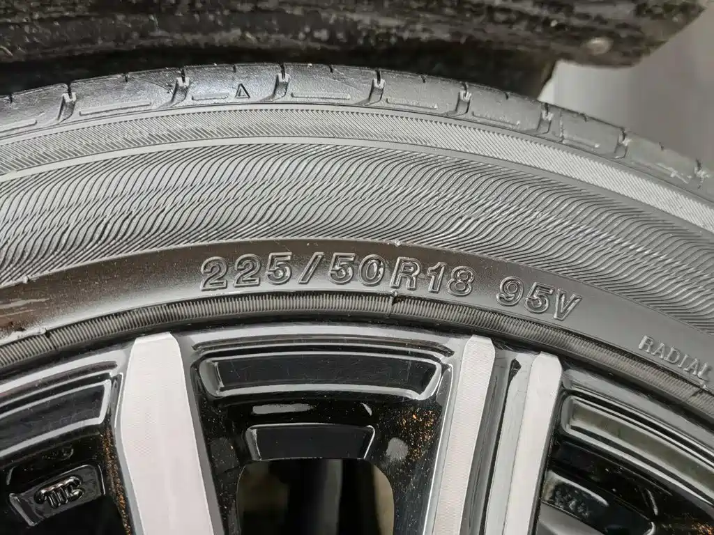 Honda Elysion 2024 2024 2.0L e:HEV Luxury Edition