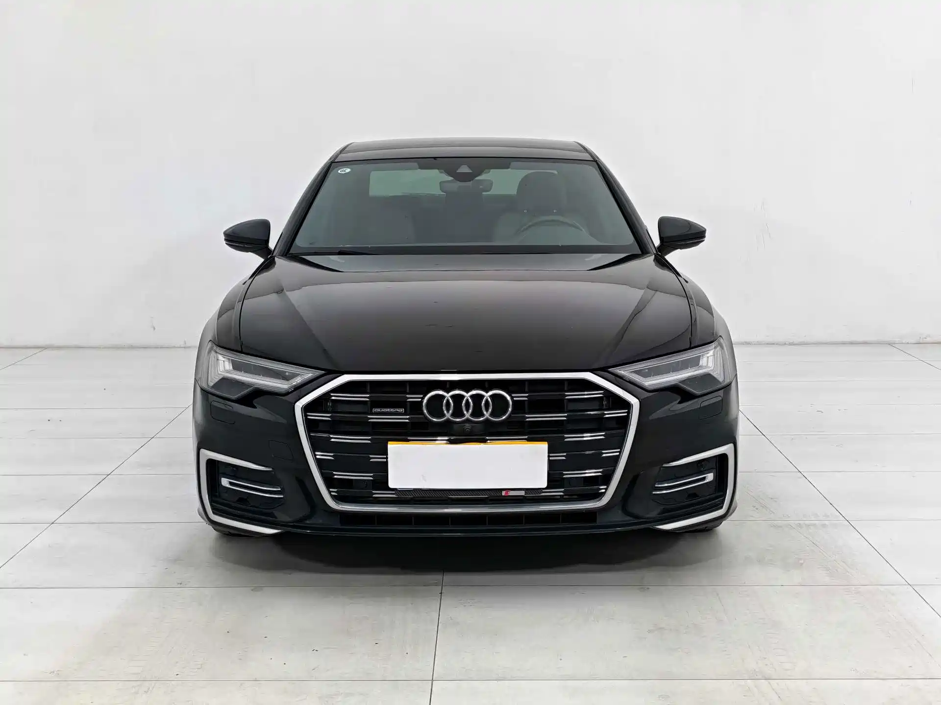 Photo 3 - Audi A6L