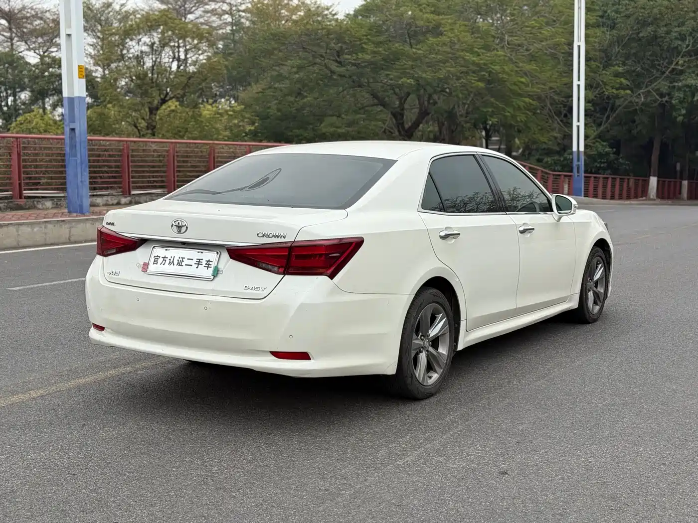 Toyota Crown 2015 2.0T Fashion фото 17