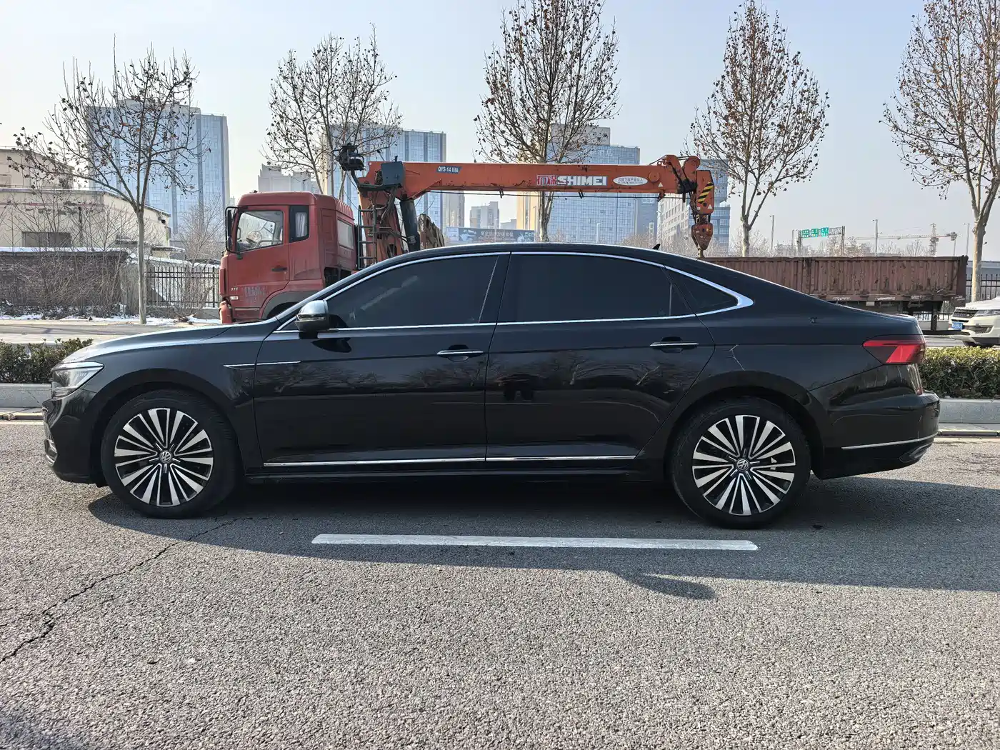 Volkswagen Passat 2020 Facelift 330TSI Luxury China VI фото 4